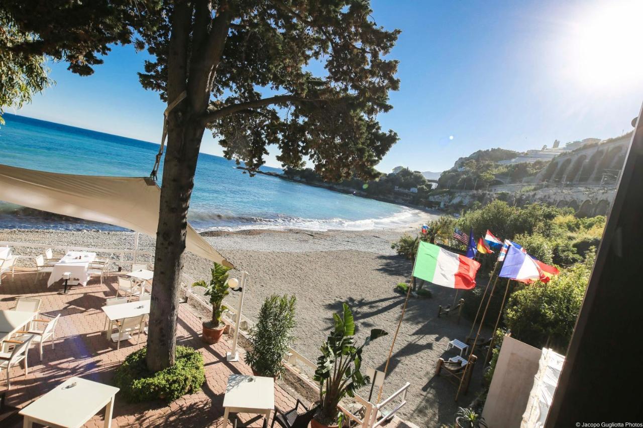 Locanda Baia Beniamin Grimaldi  Exterior foto